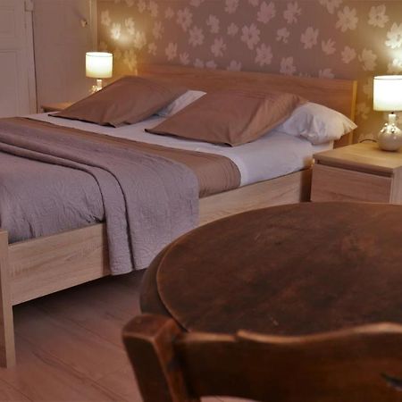 La Maison Des 4 M Lavelanet Eksteriør bilde